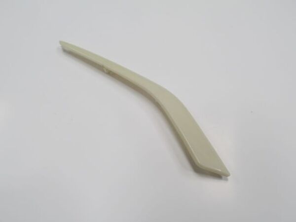 PEUGEOT 208- 16/20; SİS LAMBA KAPAĞI ÜST ÇITASI SAĞ BEYAZ