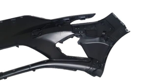 RENAULT CLIO- 5- HB- 20/23; ÖN TAMPON SİYAH (SENSÖR DELİKSİZ/BRAKETLİ/ÇEKİ DEMİRİ KAPAKLI) (TYG)