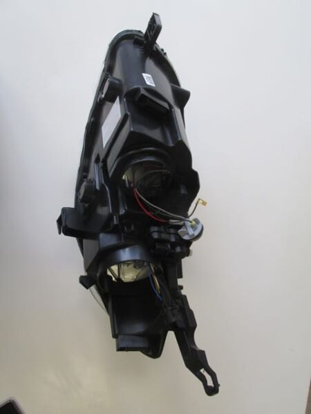 PEUGEOT 301- 13/16; FAR LAMBASI SAĞ ELEKTRİKLİ/MOTORLU(H7/H1) (AYFAR) (E MARKLI)