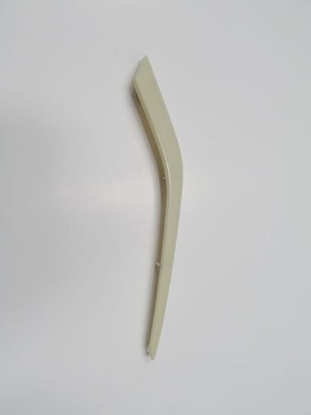 PEUGEOT 208- 16/20; SİS LAMBA KAPAĞI ÜST ÇITASI SOL BEYAZ