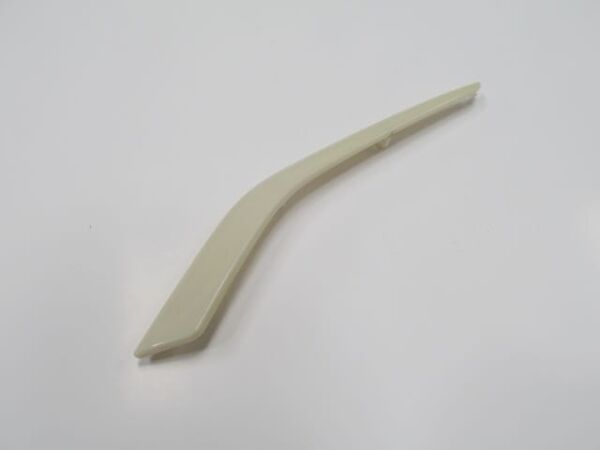 PEUGEOT 208- 16/20; SİS LAMBA KAPAĞI ÜST ÇITASI SOL BEYAZ