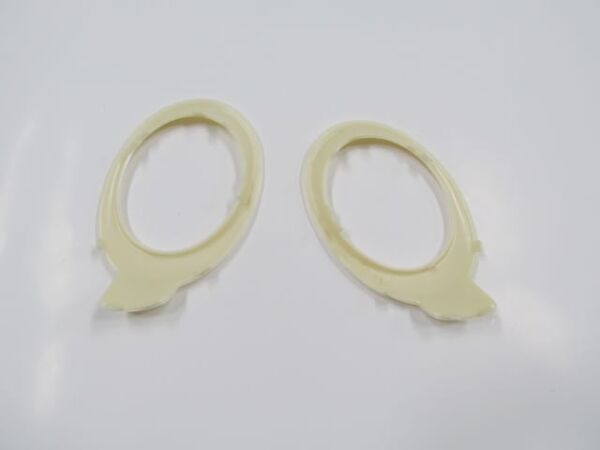 PEUGEOT PARTNER- TEPEE- 12/18; SİS LAMBA ÇERÇEVESİ SAĞ/SOL SET (2 PARÇA)