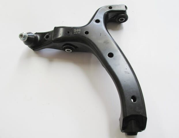 VOLKSWAGEN AMAROK- 11/16; ÖN ALT TABLA SAĞ BURÇLU/ROTİLLİ (SH)