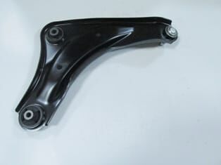 NISSAN JUKE- 11/19; ÖN ALT TABLA SOL (BURÇLU/ROTİLLİ) (SALINCAK) (SH)