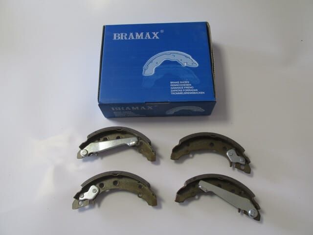 VOLKSWAGEN POLO- CLASSIC- 96/01; ARKA FREN PABUCU (90X31) (BRAMAX)