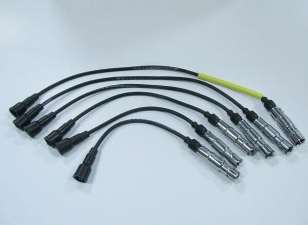 AUDI A4- 95/99; BUJİ KABLOSU TAKIM (AFM-ABC-AAH)2.4/2.6/2.8 cc (YOW JUNG)