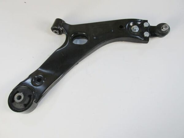 HYUNDAI IX35- 10/15; ÖN ALT TABLA SAĞ ROTİLLİ/BURÇLU (SALINCAK) (SH)