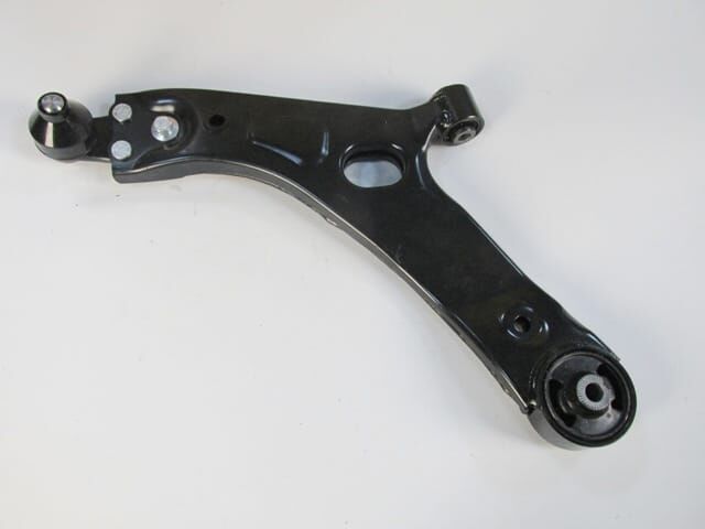 HYUNDAI IX35- 10/15; ÖN ALT TABLA SOL ROTİLLİ/BURÇLU (SALINCAK) (SH)