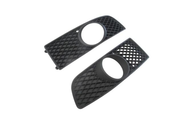 VOLKSWAGEN POLO- 4- 99/01; SİS LAMBA KAPAĞI SAĞ/SOL SET (2 PARÇA) SİS DELİKLİ