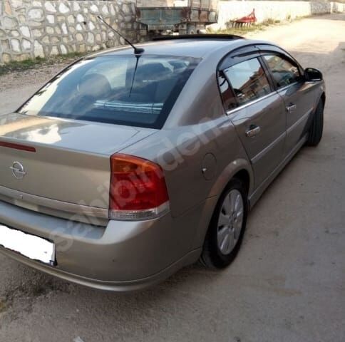 OPEL VECTRA- C- 03/05; STOP LAMBASI SAĞ SARI/KIRMIZI/BEYAZ