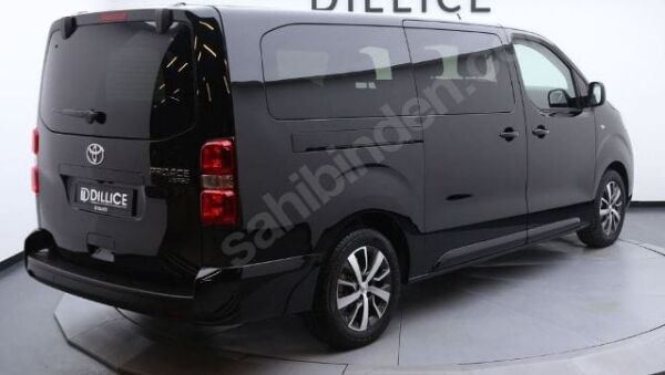 TOYOTA PROACE VERSO- 25->; ARAÇ BİLGİLERİ VE RESİMLERİ