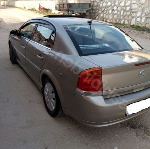 OPEL VECTRA- C- 03/05; STOP LAMBASI SOL SARI/KIRMIZI/BEYAZ