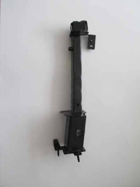 RENAULT MEGANE- 4- SD- 21/24; ŞASİ UÇ DEMİRİ KOLU SAĞ (BEŞİK)(MOTOR BEŞİĞİNE TAKILAN)