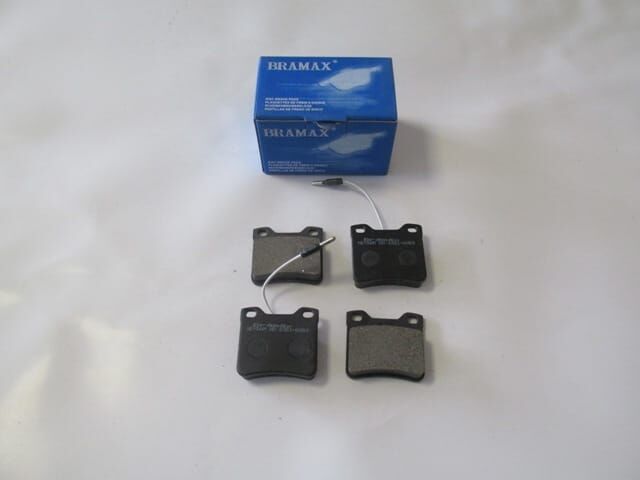 MERCEDES VITO- W638- 96/03; ARKA FREN BALATASI (2 KABLOLU)(DİSK)(63.2x57.2x17)(BRAMAX)