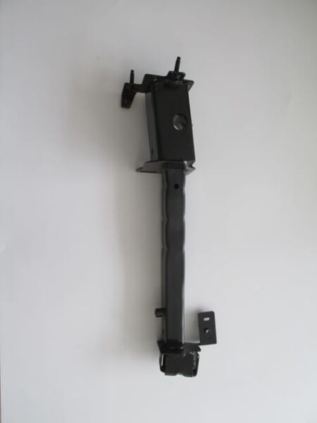 RENAULT MEGANE- 4- SD- 21/24; ŞASİ UÇ DEMİRİ KOLU SOL (BEŞİK)(MOTOR BEŞİĞİNE TAKILAN)