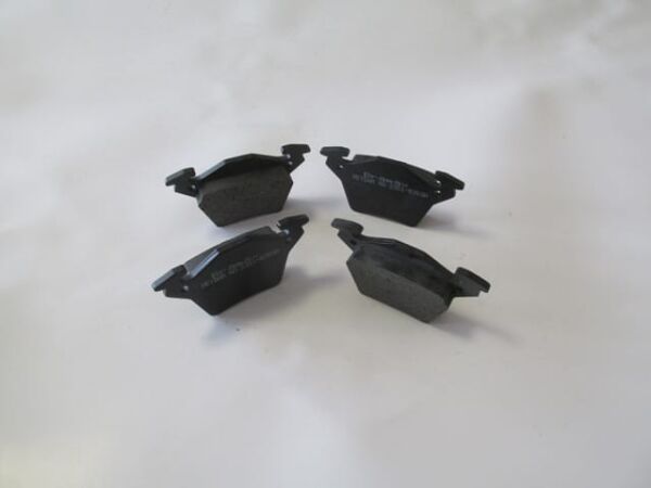 MERCEDES VITO- W638- 96/03; ARKA FREN BALATASI (DİSK)113/114/108/110/112 (105.3x53x17.5)(BRAMAX)