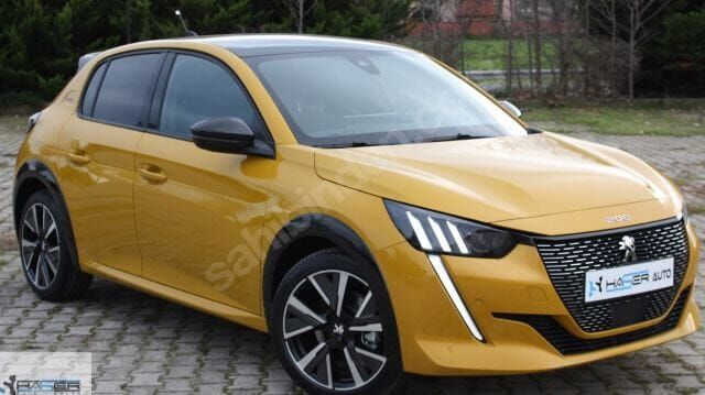PEUGEOT 208- 20/23; ARAÇ BİLGİLERİ VE RESİMLERİ