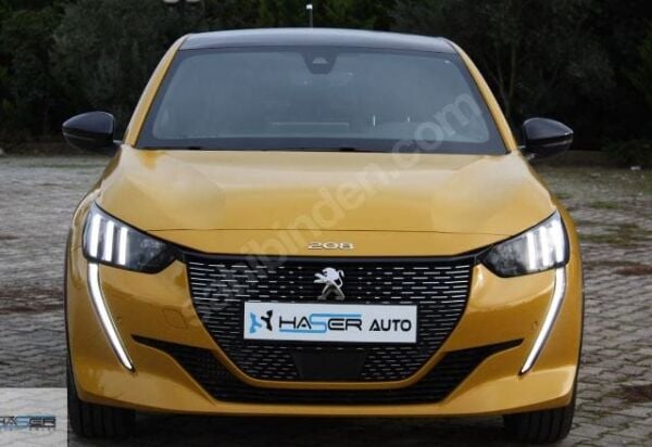 PEUGEOT 208- 20/23; ARAÇ BİLGİLERİ VE RESİMLERİ