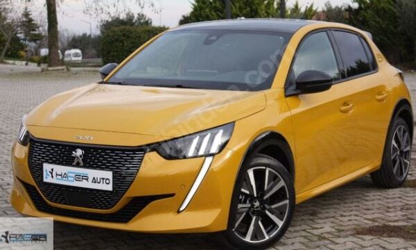 PEUGEOT 208- 20/23; ARAÇ BİLGİLERİ VE RESİMLERİ