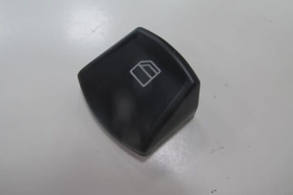 MERCEDES VITO- W639- 03/14; ÖN/ARKA CAM DÜĞME BUTONU SAĞ