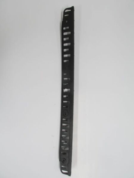 VOLKSWAGEN JETTA- 5- 06/10; ARKA TAMPON BRAKETİ ORTA SİYAH (TW)