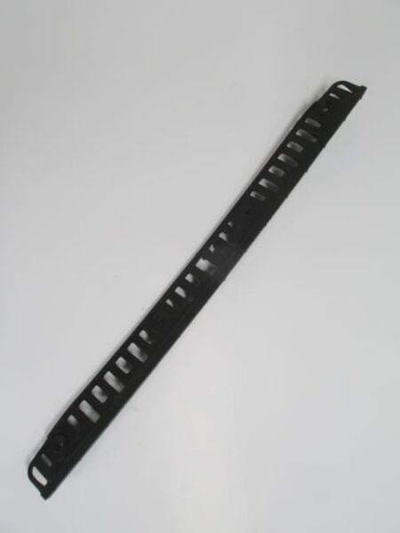 VOLKSWAGEN JETTA- 5- 06/10; ARKA TAMPON BRAKETİ ORTA SİYAH (TW)