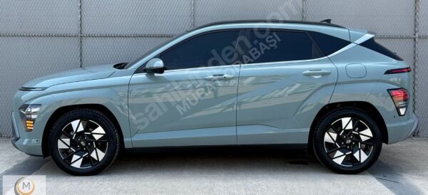 HYUNDAI KONA- 23/25; ARAÇ BİLGİLERİ VE RESİMLERİ
