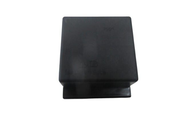 FORD TOURNEO COURIER- 18/23; SİGORTA KUTUSU KAPAĞI