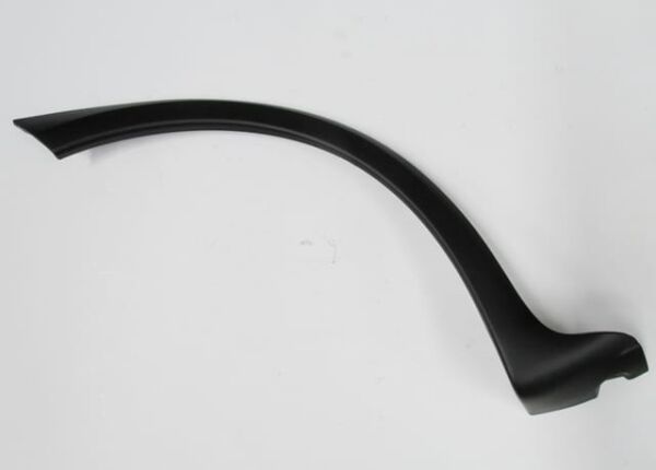 OPEL CORSA- C- 04/06; ARKA ÇAMURLUK AĞZI PLASTİĞİ SAĞ SİYAH (3 KAPI) (KLİPSLERİ İLE BİRLİKTE )(TYG)