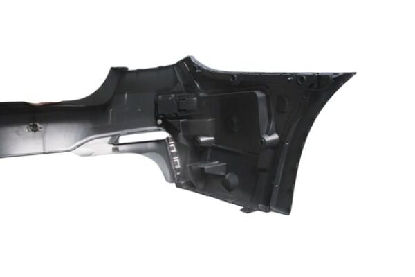 BMW 5 SERI- G30- 20/22; ARKA TAMPON (KARLIKLI/REFLEKTÖRLÜ/BRAKETLİ/ÇEKİ KAPAKLI/SENSÖRLÜ) (M-TECH)