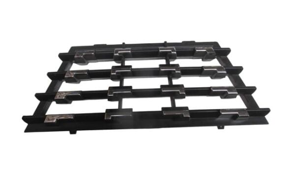 PEUGEOT 208- 20/23; ÖN PANJUR ALT ORTA KAPAK (RADAR KAPAĞI) PETEKLERİ SİYAH/NİKELAJLI (TW)