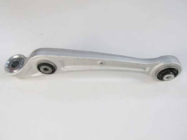 AUDI A4- 08/12; ÖN ALT TABLA SAĞ DÜZ TİP BURÇLU/ROTİLSİZ (SALINCAK) ALÜMİNYUM (SH)