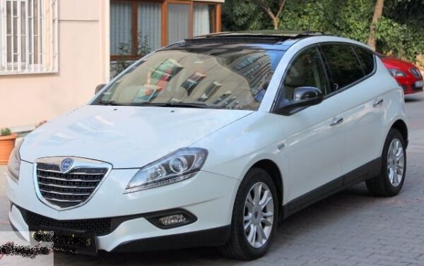 LANCIA DELTA- 09/13; ARAÇ BİLGİLERİ VE RESİMLERİ