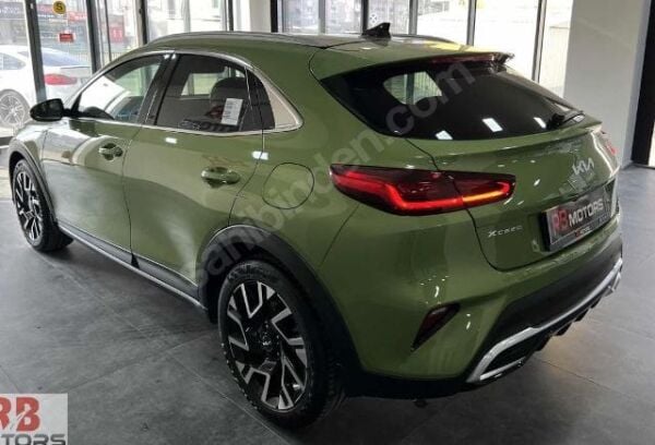 KIA XCEED- 22/24; ARAÇ BİLGİLERİ VE RESİMLERİ