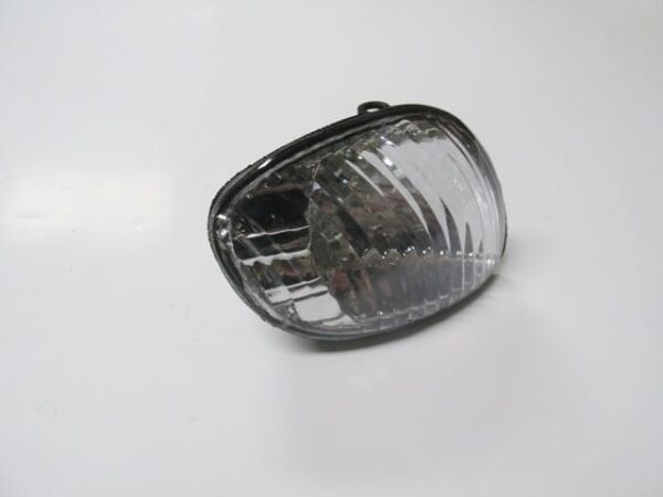TOYOTA COROLLA- ZZ111- 00/02; ÖN SİNYAL SAĞ ŞEFFAF BEYAZ (JAPON GÖZ TİPİ) (CASP)
