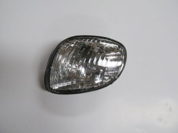 TOYOTA COROLLA- ZZ111- 00/02; ÖN SİNYAL SOL ŞEFFAF BEYAZ (JAPON GÖZ TİPİ) (CASP)