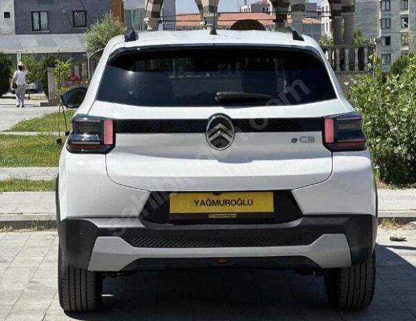 CITROEN E-C3- 2025->; ARAÇ BİLGİLERİ VE RESİMLERİ