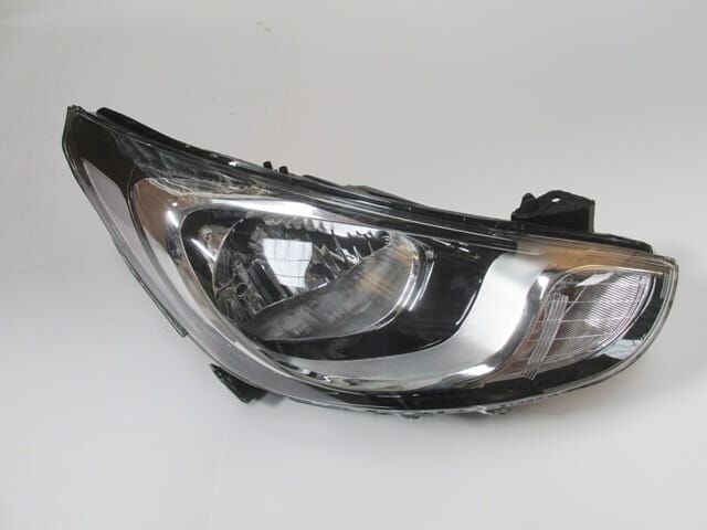 HYUNDAI ACCENT- BLUE- 11/14; FAR LAMBASI SAĞ MANUEL/BEYAZ REFLEKTÖRLÜ LEDSİZ (H4) (5PİN) (CASP)