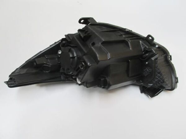 HYUNDAI ACCENT- BLUE- 11/14; FAR LAMBASI SAĞ MANUEL/BEYAZ REFLEKTÖRLÜ LEDSİZ (H4) (5PİN) (CASP)