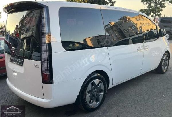 HYUNDAI STARIA- 22/24; ARAÇ BİLGİLERİ VE RESİMLERİ