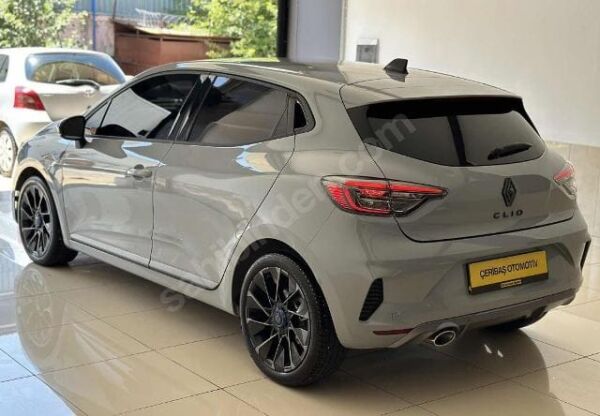 RENAULT CLIO- 5- HB- 23/25; ARAÇ BİLGİLERİ VE RESİMLERİ