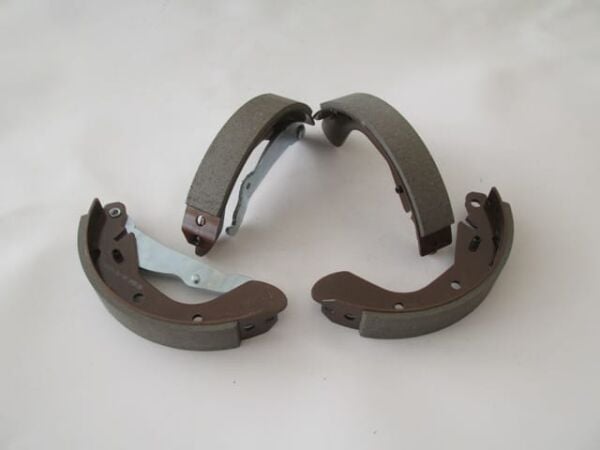 OPEL CORSA- C- 04/06; ARKA FREN PABUCU 1,0/1,2/1,3/1,4/1,7cc (100X28) (BRAMAX)