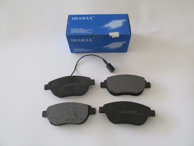 FIAT GRANDE PUNTO- 06/12; ÖN FREN BALATASI 1,2/1.3/1,4/1,9 (1KABLOLU)(DİSK)(137X57.5X18)(BRAMAX)