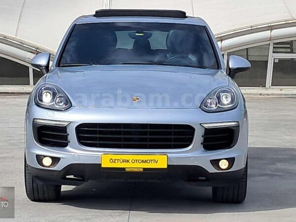 PORSCHE CAYENNE- 15/16; ARAÇ BİLGİLERİ VE RESİMLERİ