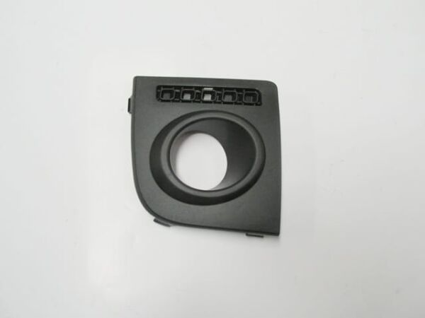 FORD FUSION- 07/11; SİS LAMBA KAPAĞI SAĞ SİYAH (TYG)