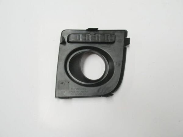 FORD FUSION- 07/11; SİS LAMBA KAPAĞI SAĞ SİYAH (TYG)