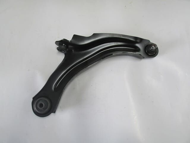 RENAULT CLIO- 4- HB- 13/16; ÖN ALT TABLA SAĞ ROTİLLİ/BURÇLU (SALINCAK) (SH)