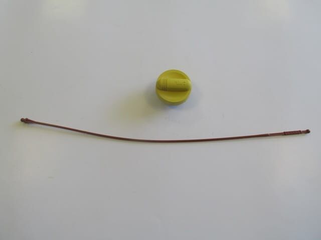 RENAULT LAGUNA- 94/99; MOTOR YAĞ KAPAĞI VİDALI ÇUBUKLU (1,9cc DİZEL)