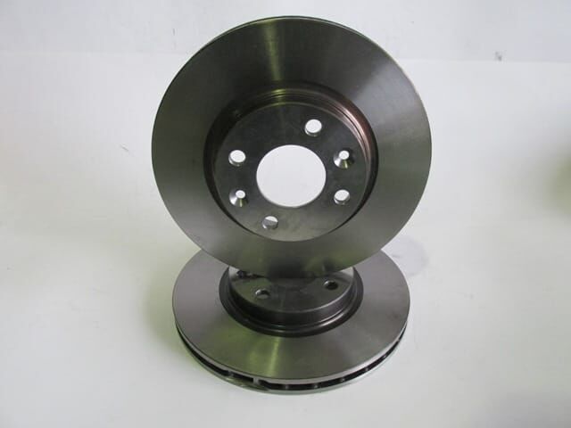 RENAULT CLIO- 4- HB- 13/16; ÖN FREN DİSKİ (HAVALI)(ADET) 0.9/1.2/1.5 cc (258X22X61X44X4-2)(BRAMAX)