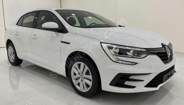 RENAULT MEGANE- 4- SD- 21/25; ARAÇ BİLGİLERİ VE RESİMLERİ